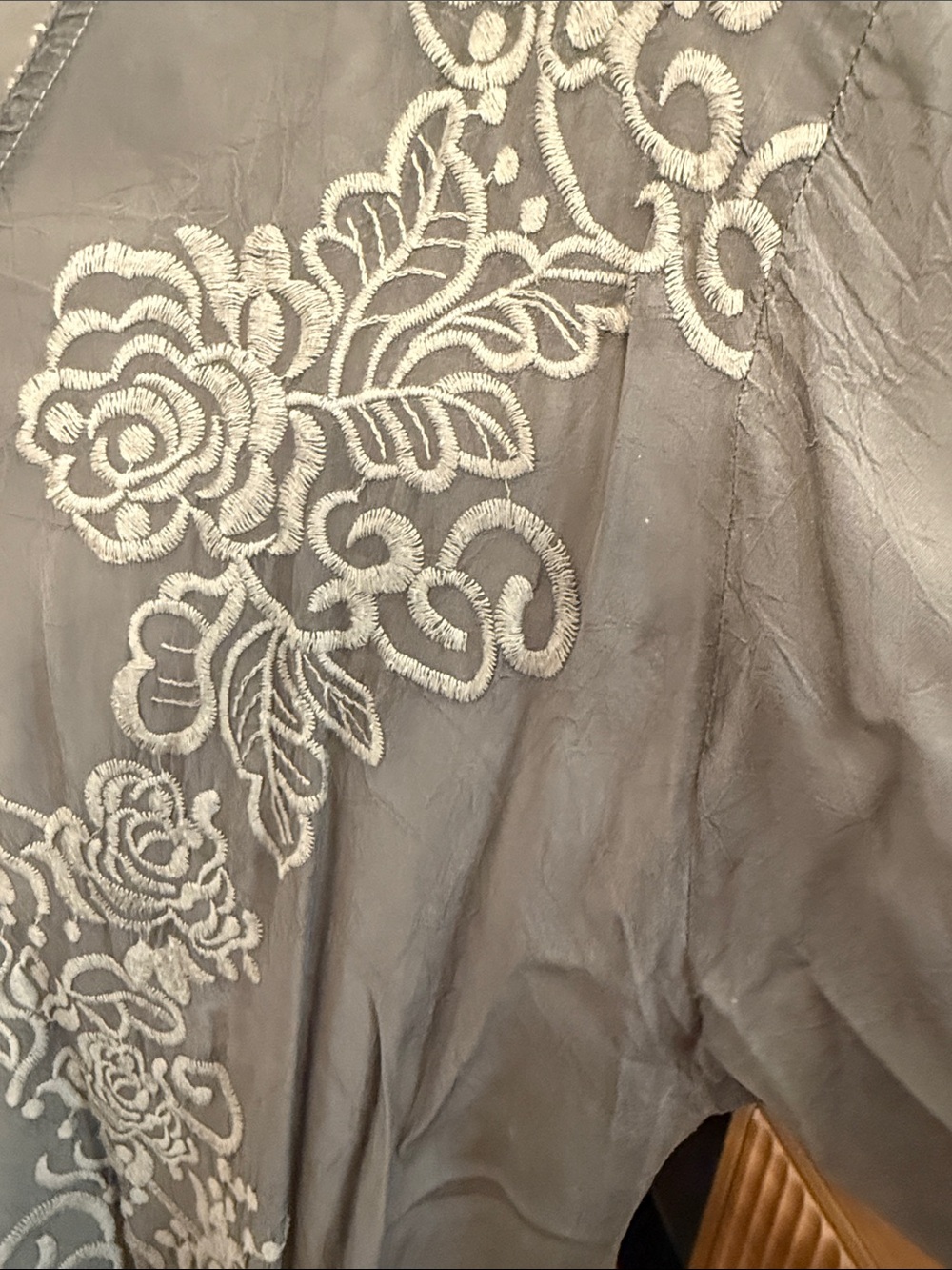 Johnny Was Olive Green Embroidered V-Neck Tunic - Picture 6 of 7